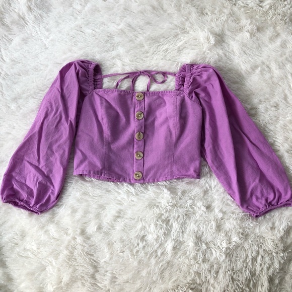 AMERICAN EAGLE • Square Neck Button Front Lilac Long Sleeve Peasant top - Small - Picture 2 of 16